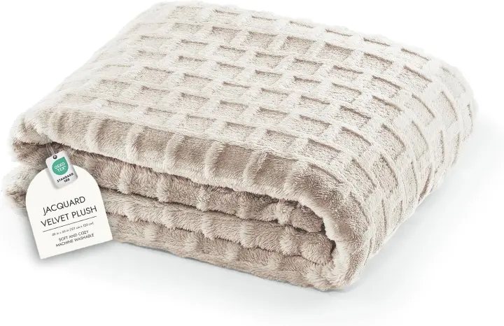 Velvet Plush Jacquard Tile Throw Blanket for Couch — 50 x 60 (Sand)