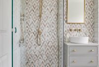 Smart Tile Solutions for Stunning Small Bathrooms