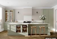 Embrace Sage Green: 5 Kitchen Looks for a Timeless and Tranquil Retreat