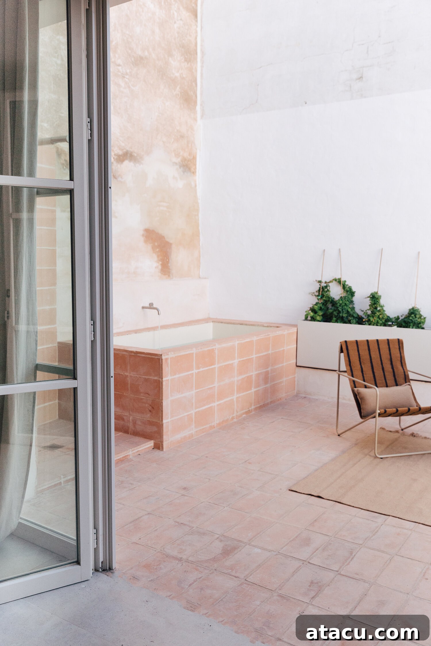 Plácido y Grata boutique hotel Seville minimalist design