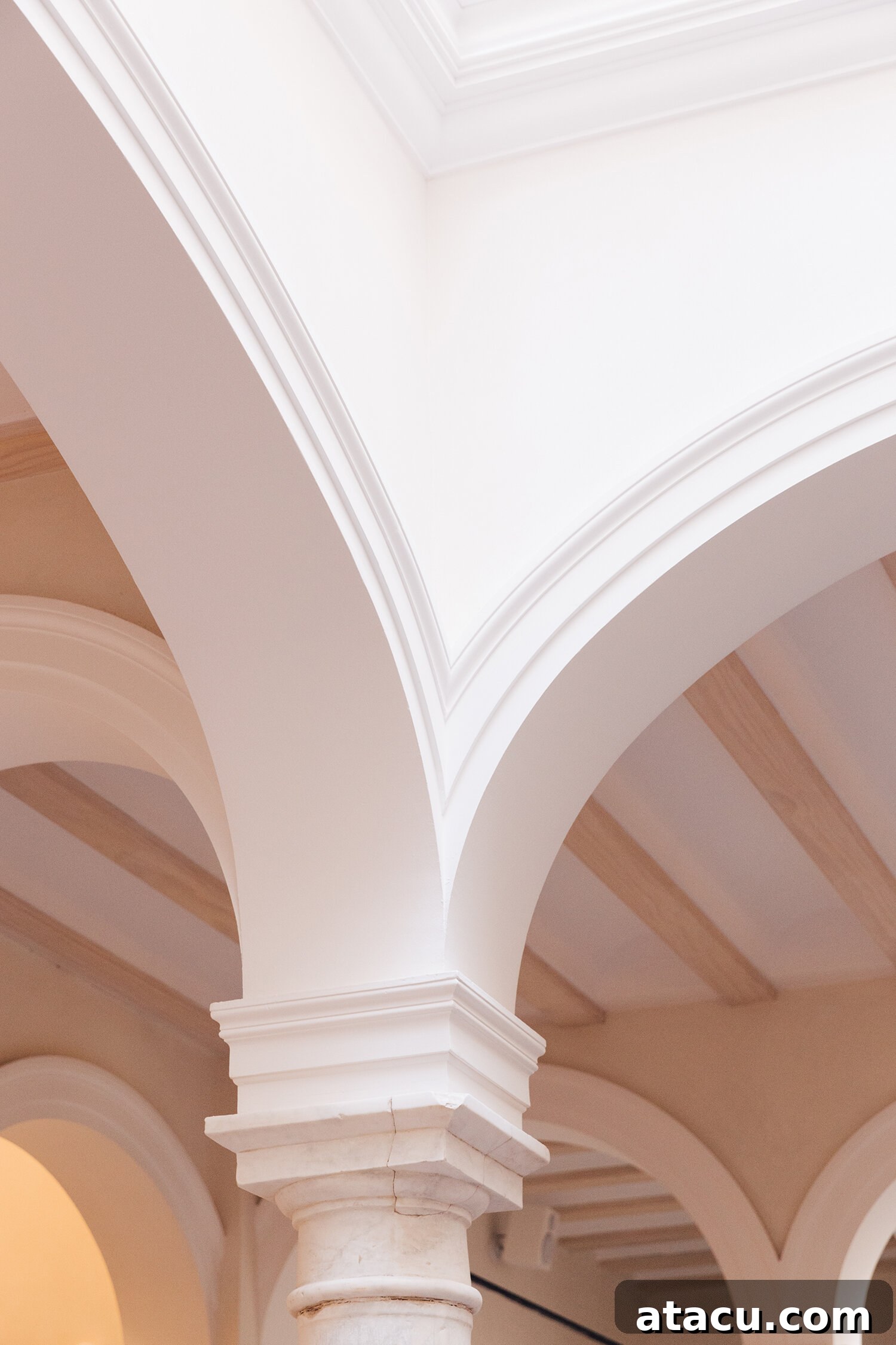Plácido y Grata boutique hotel Seville architectural details