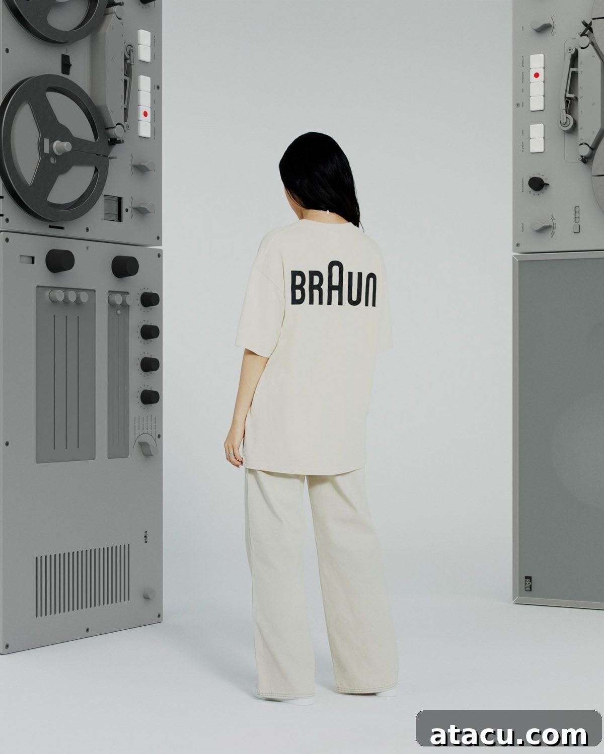 Braun LE Series Speakers and Design Elements